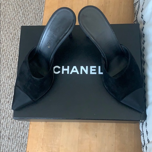 CHANEL Shoes - Chanel Pearl Mules 38